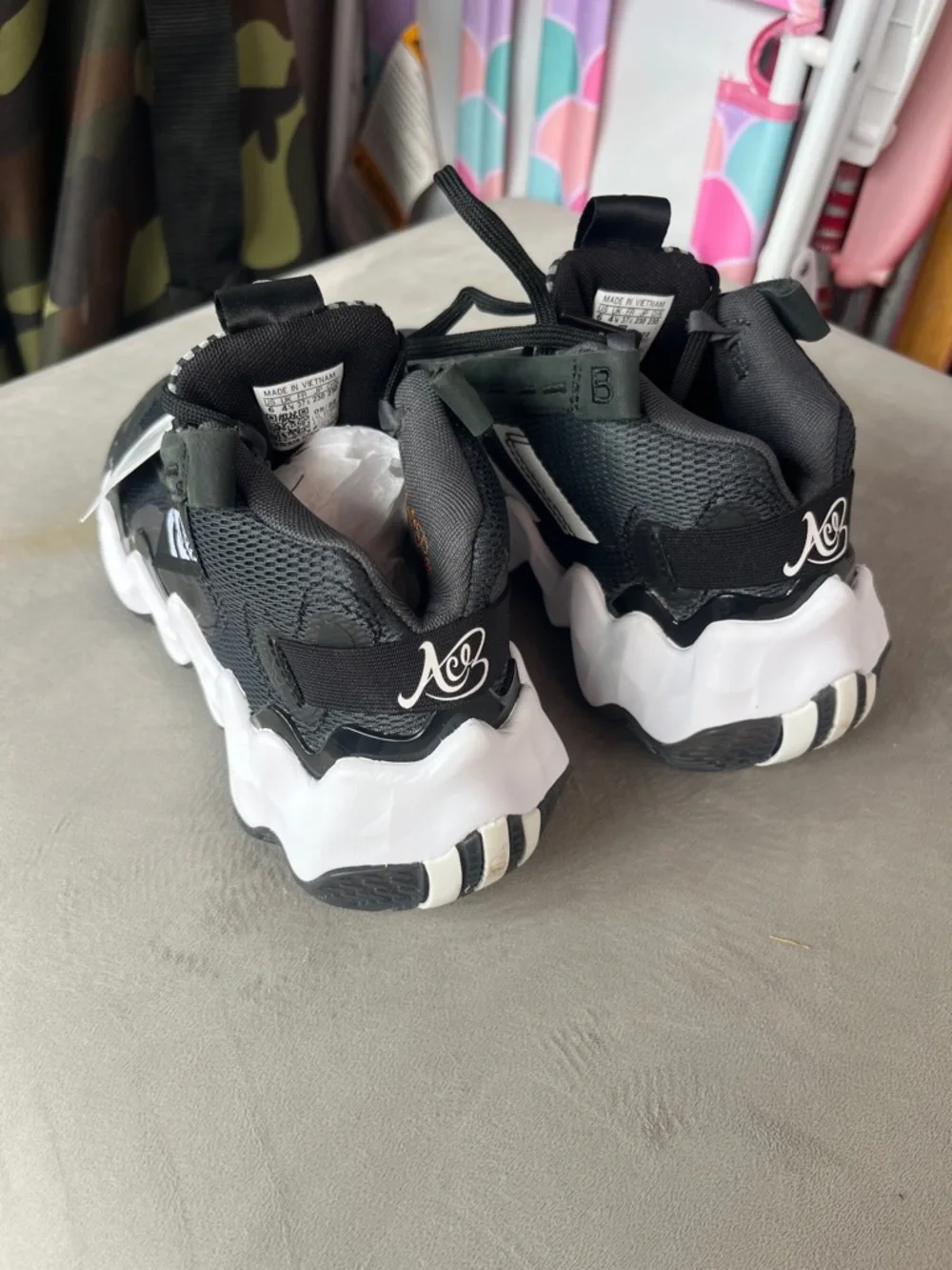 adidas Kids exhibit B Candace Parker basketball sneakers - Picture 4 of 5